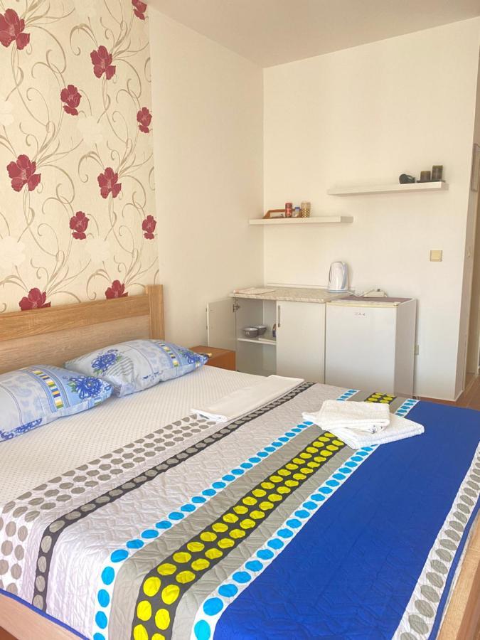 Guest House Villa Natali Будва Екстер'єр фото