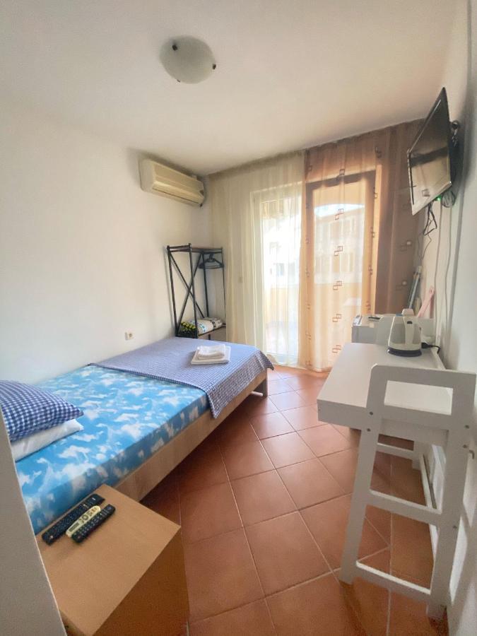 Guest House Villa Natali Будва Екстер'єр фото