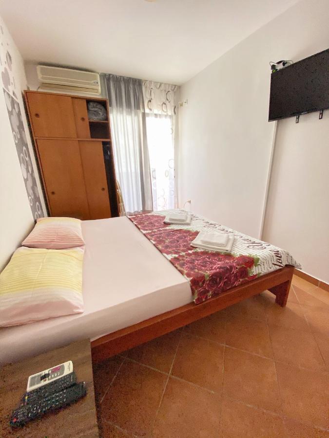 Guest House Villa Natali Будва Екстер'єр фото